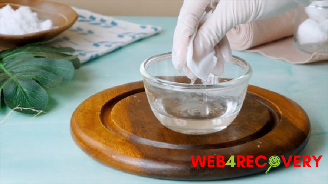 How to Make Saline Solution